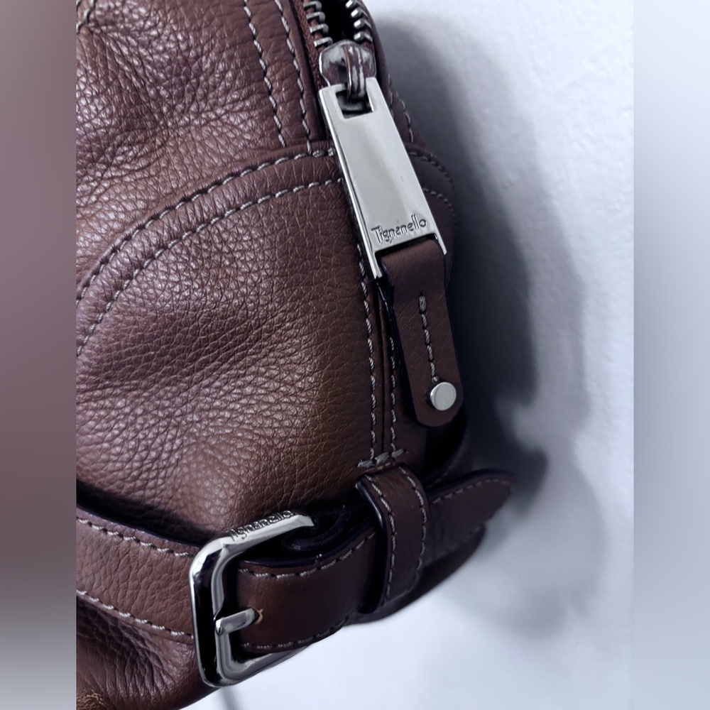 Tignanello Brown Leather Shoulder Bag - Picture 10 of 10